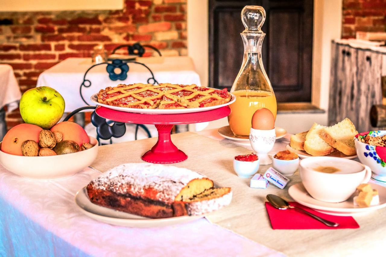 Agriturismo Tenuta Polledro Asti Kültér fotó